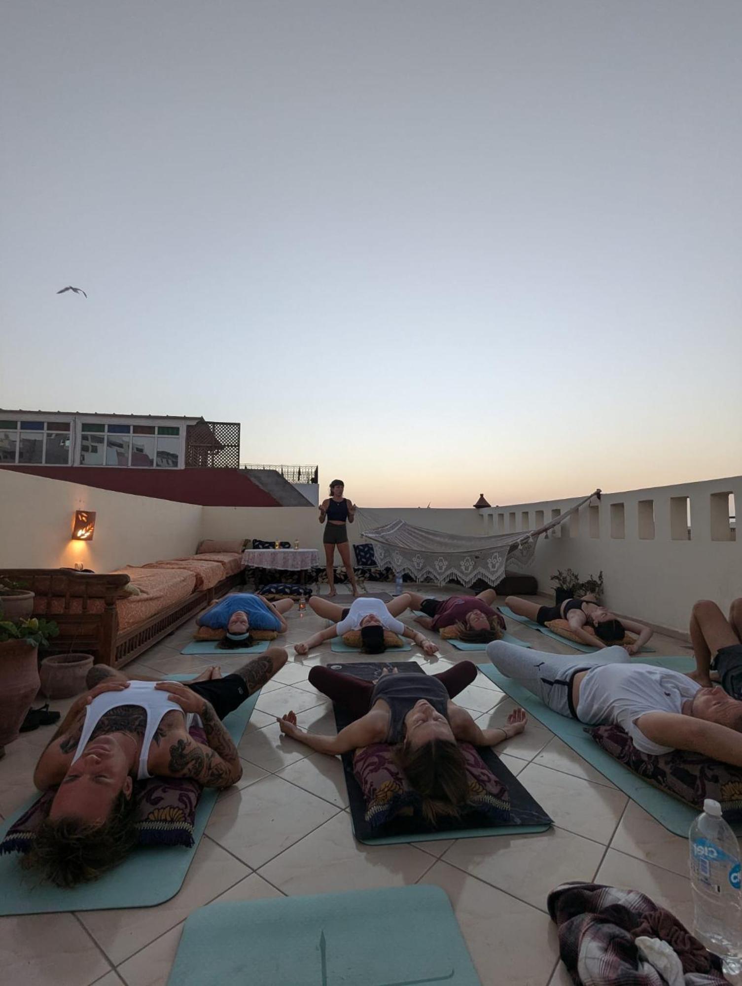 Chill Surfer Hostel Tamraght ภายนอก รูปภาพ