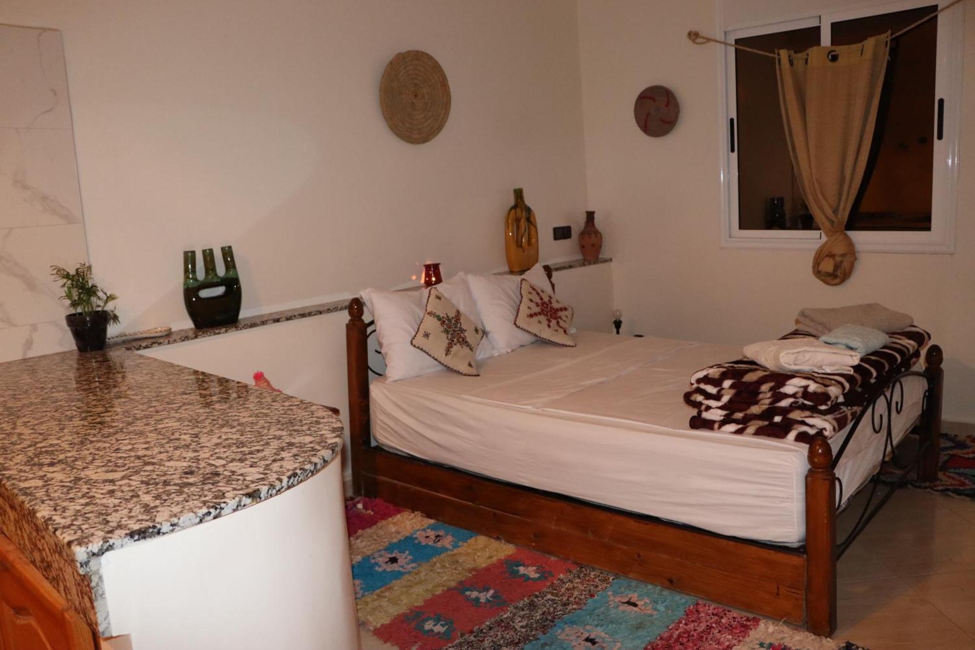 Chill Surfer Hostel Tamraght ภายนอก รูปภาพ